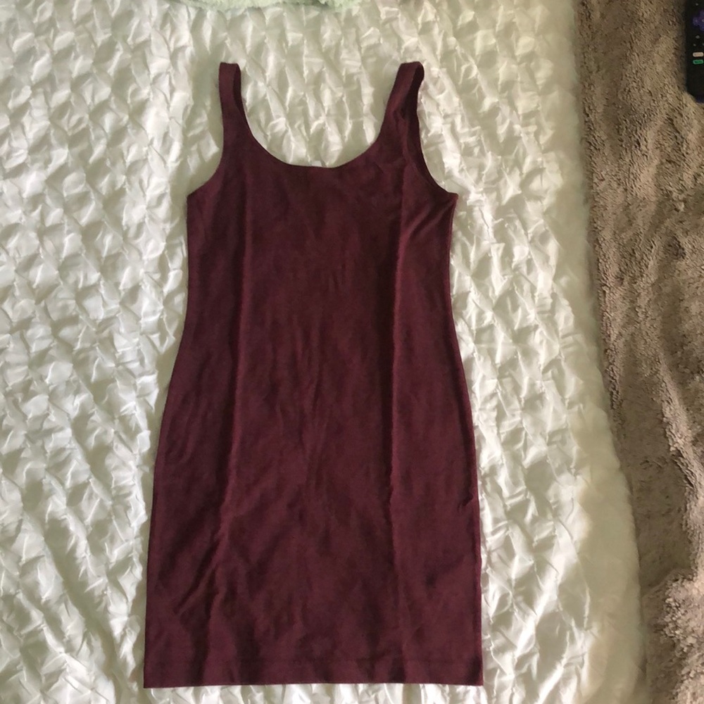 Burgundy body con dress